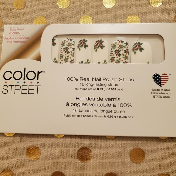 Color Street: Berry Merry - Picture 6 of 6